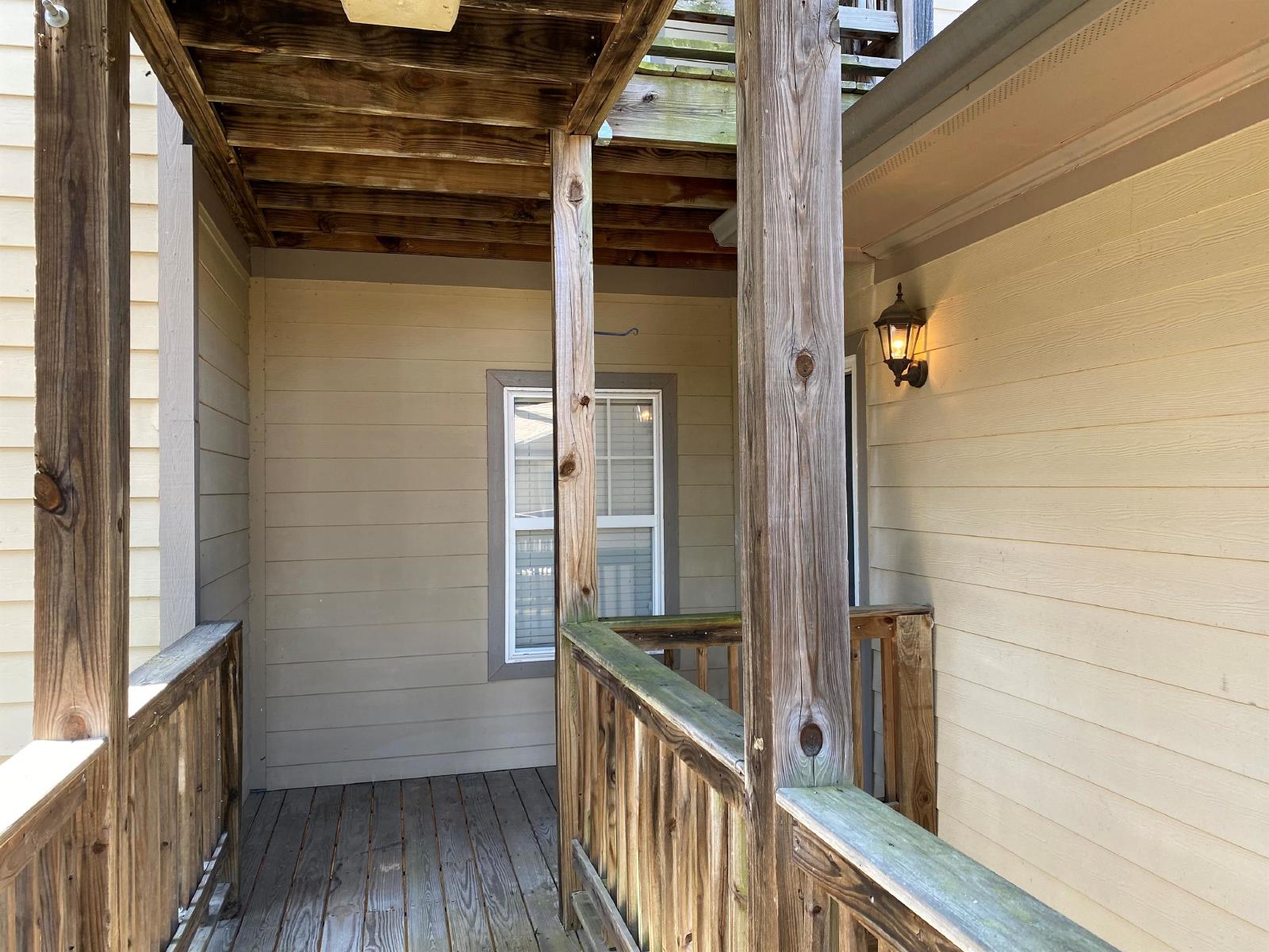 1611BS-207-SL. HOA - 207 property image