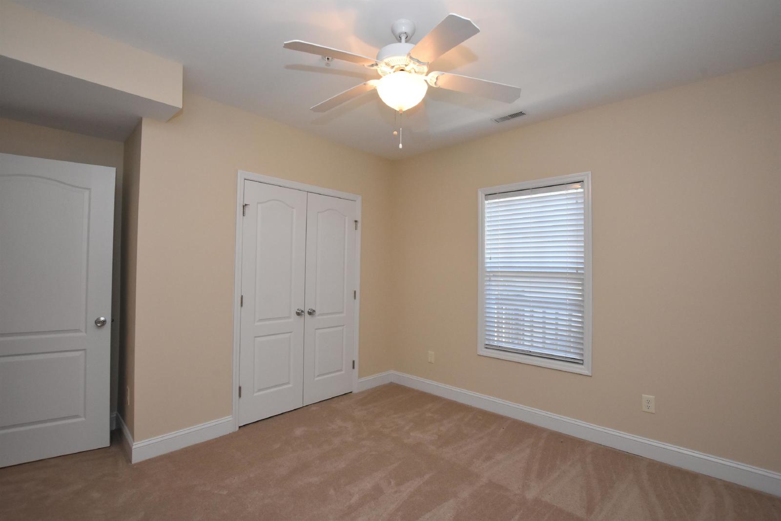 1611BS-207-SL. HOA - 207 property image