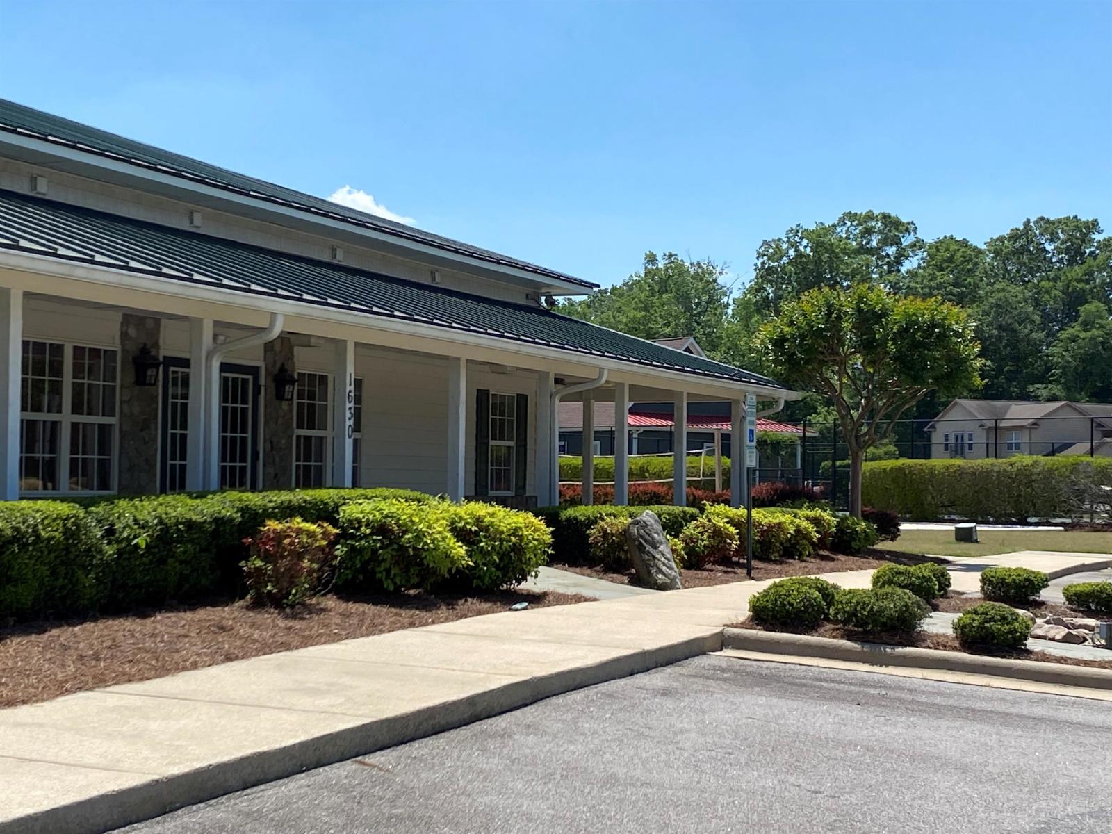 1611BS-207-SL. HOA - 207 property image