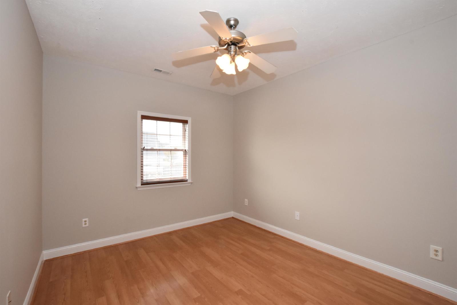 109CC LL - 1 property image