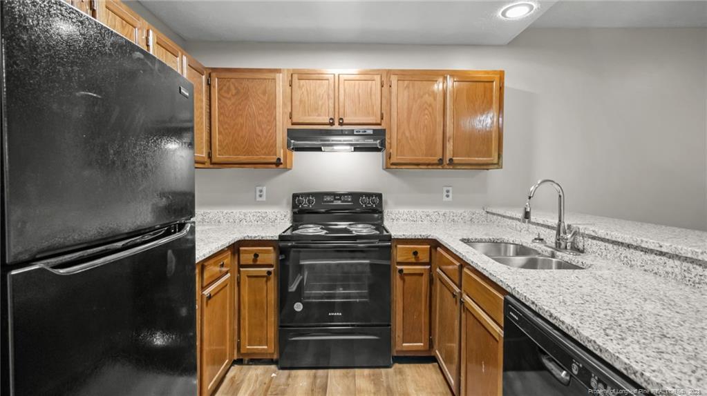 1900TD#3- LL - 1 property image