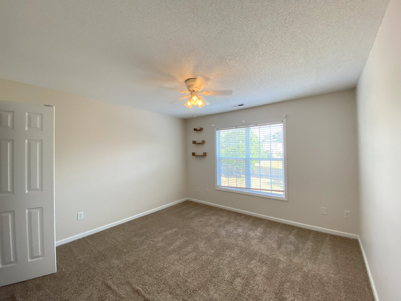 346CD-LL 2025 - 1 property image