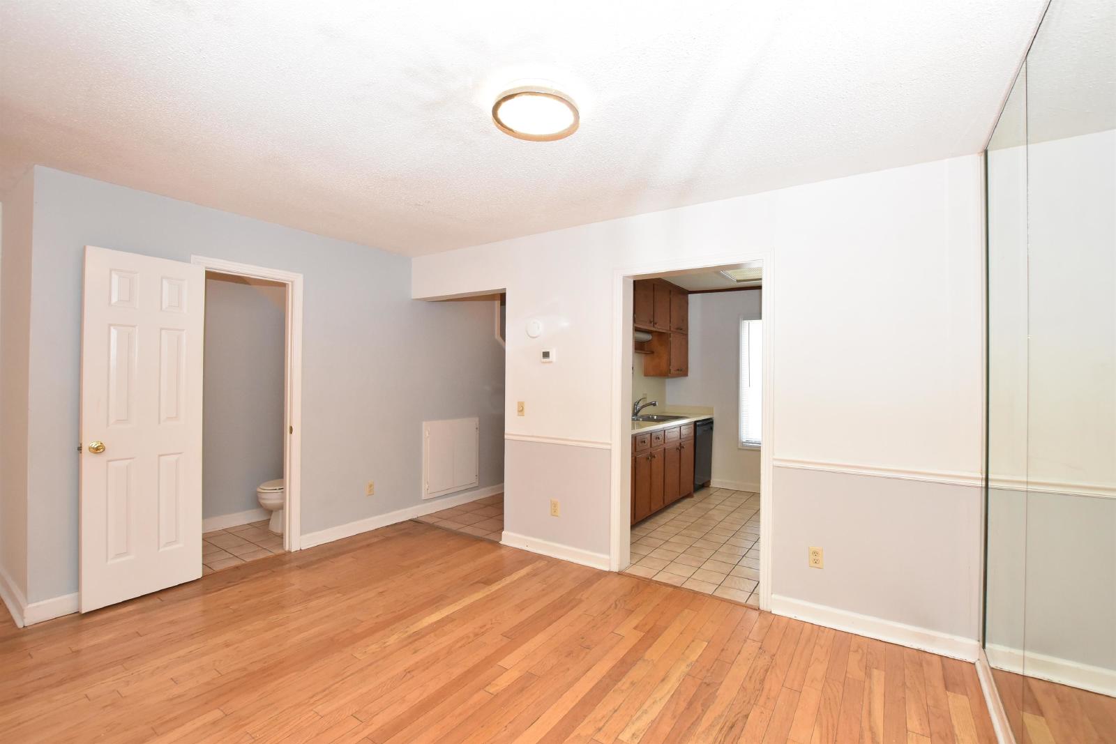 400N.S#B-SL - 1 property image