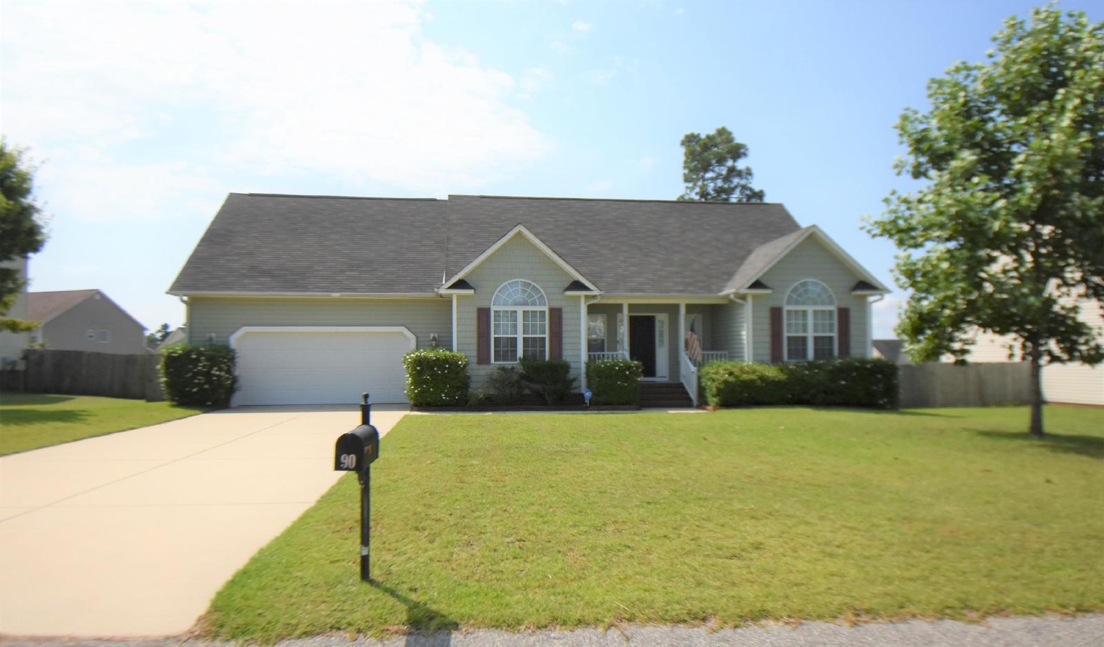 90P-LL. - 1 property image