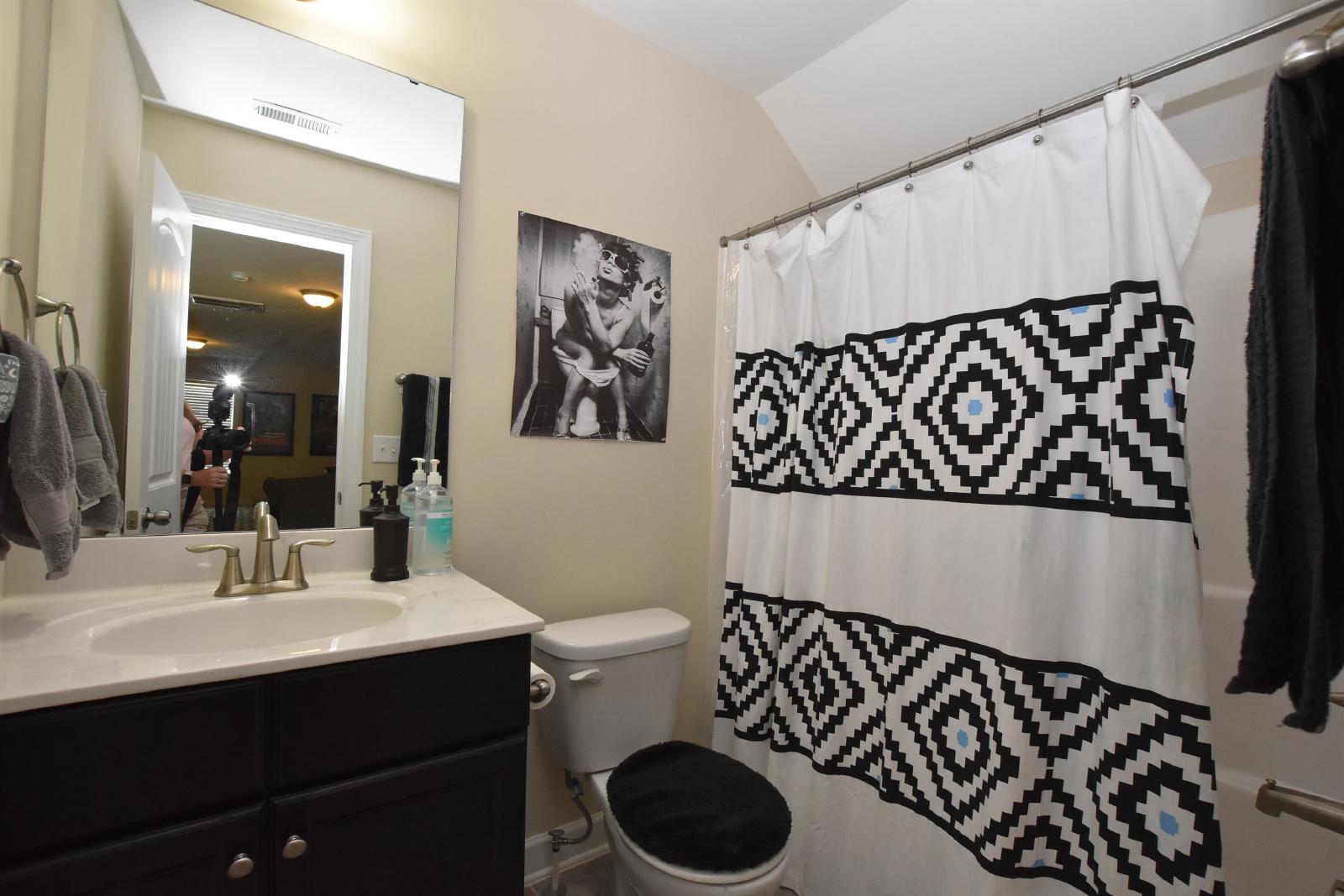 49MP-LL - 1 property image