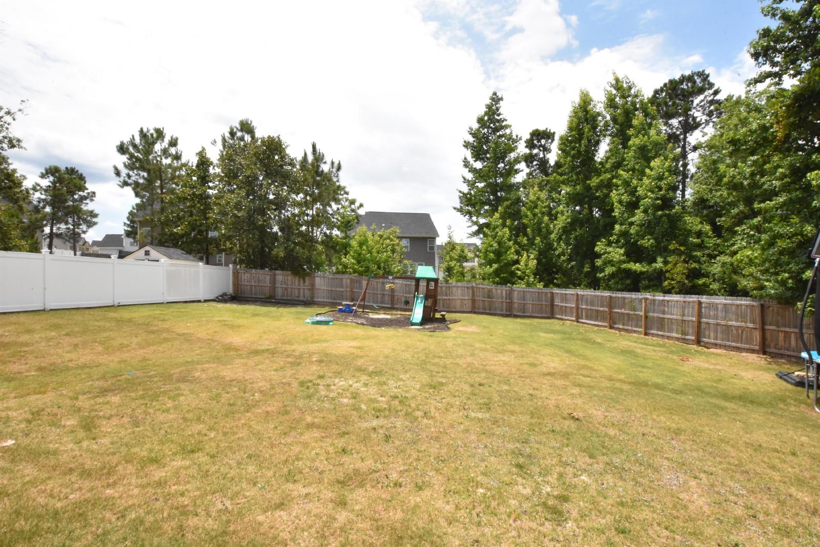 49MP-LL - 1 property image