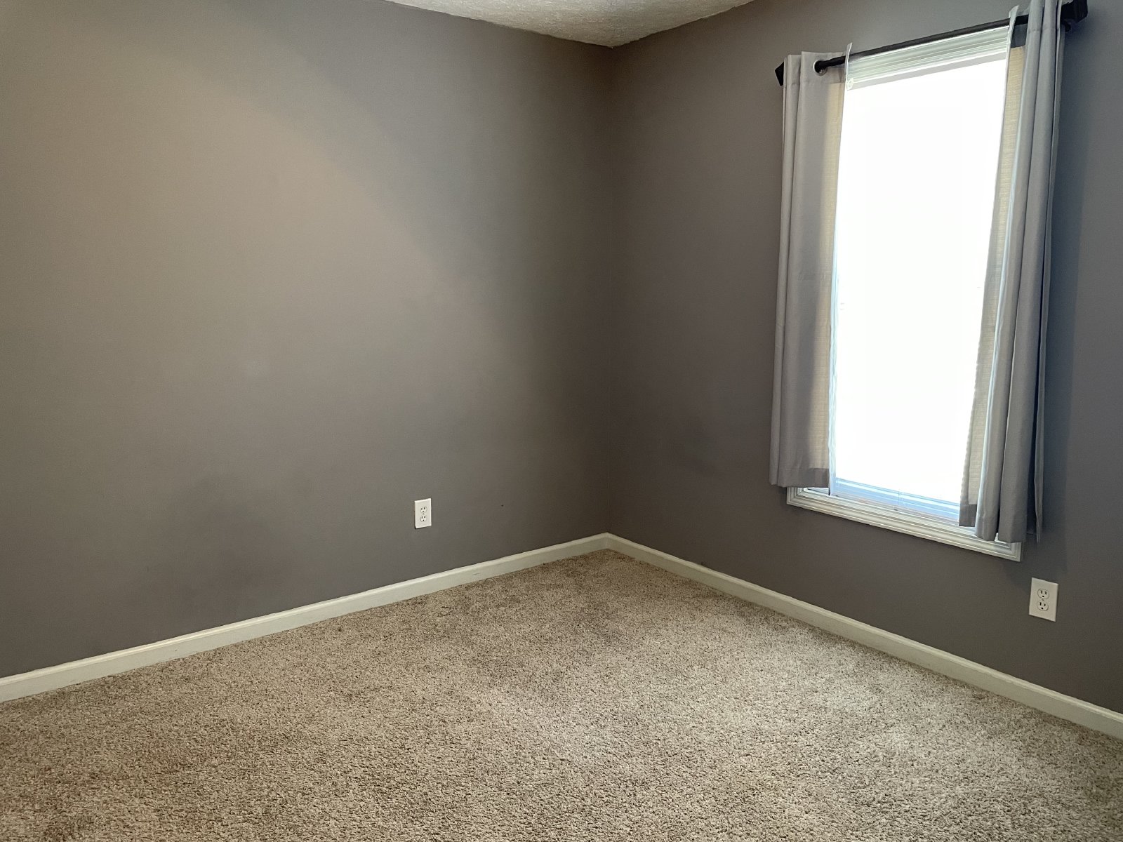 15S-LL - 1 property image